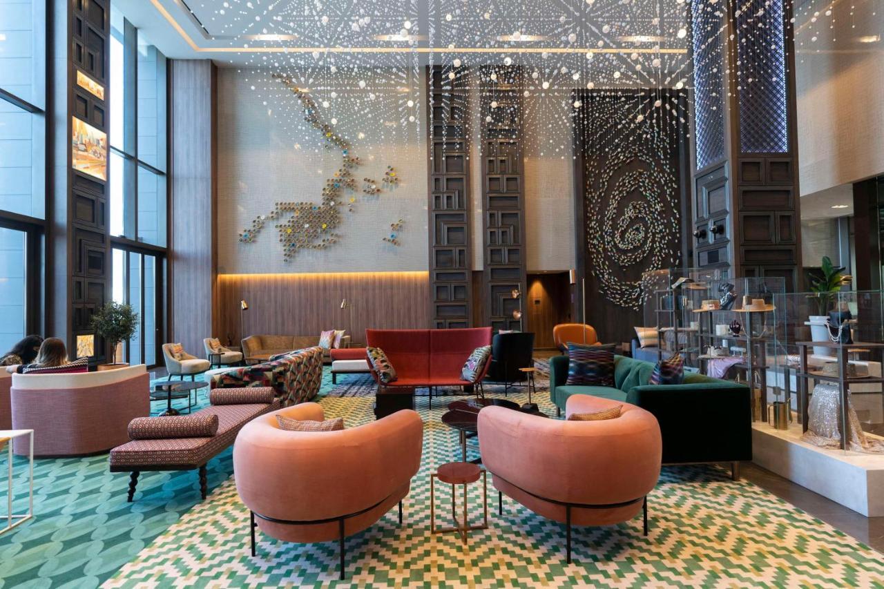Hyatt Centric Jumeirah Dubai Luaran gambar The lobby of the hotel